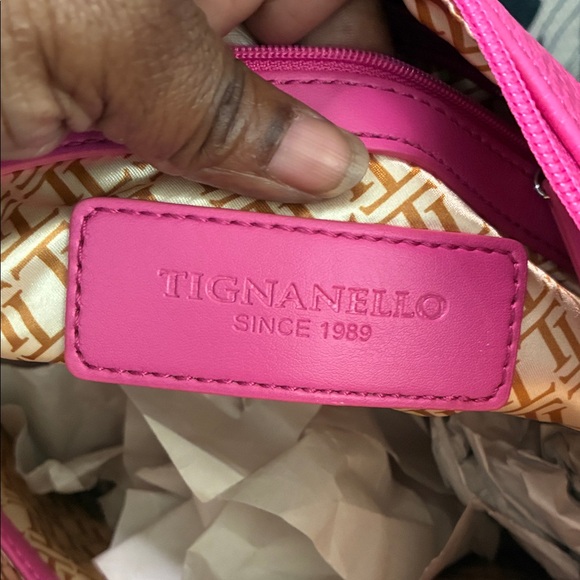Tignanello Vibrant Pink Shoulder Bag with Silver Details bag charm and Tilly NWO - Picture 8 of 8